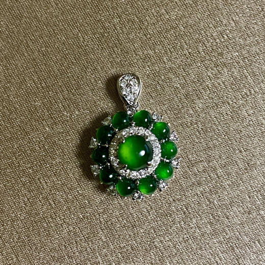 18K白金镶钻翡翠吊坠/半珠5/2.5mm 商品图0