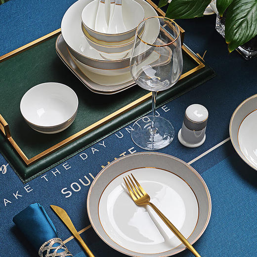 唐惠餐具整套33头唐山骨瓷碗盘餐具套装乔迁搬家结婚礼物皮箱沙漠骆驼 商品图3