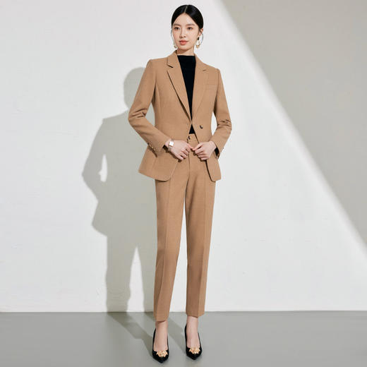 IWY/气质卡其色职业西装套装女春季公务员面试穿搭工作服24CP636 商品图2