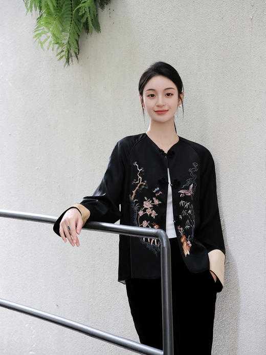 盛唐牡丹|重缎真丝鹤鹿同春手绣外套 商品图0