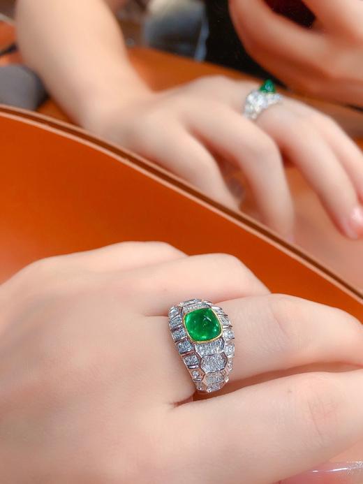 2.38ct糖塔祖母绿戒指 商品图4