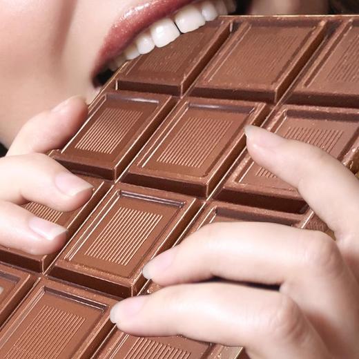 【纯臻巧克力精选】比利时白丽人超级装 贝壳形&大排形 巧克力礼盒1000g/盒 商品图4