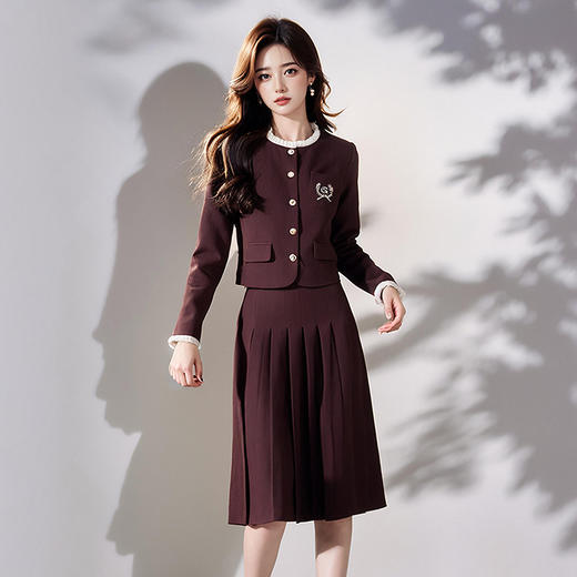 奢姿2025年春季新款大码女装法式学院风套装胖妹妹气质半裙两件套9951930008 商品图2
