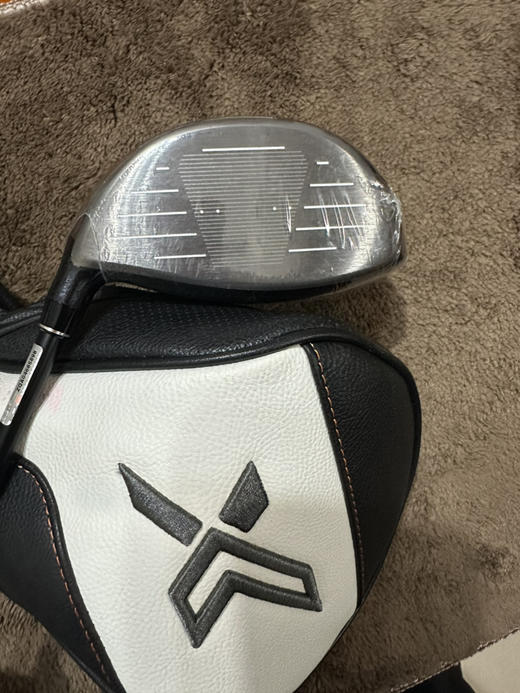 小吴二手全新男士xxio高尔夫一号木型号:Ax-1杆身硬度:碳素SR级 原装正品全新杆套全新二手货品不退不换 运费卖家负担（顺丰寄付) 商品图2