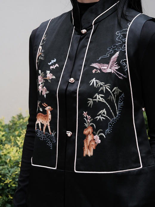 盛唐牡丹|鹤鹿同春手绣真丝马甲 商品图1