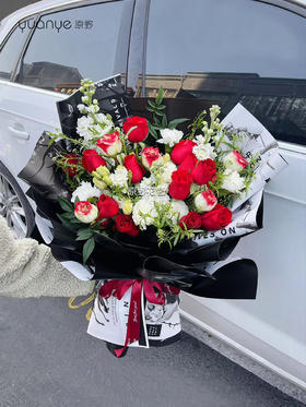 【梦幻深情】红玫瑰混搭花束