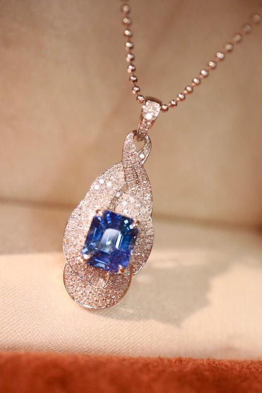 2.13ct刻面蓝宝石吊坠 商品图1