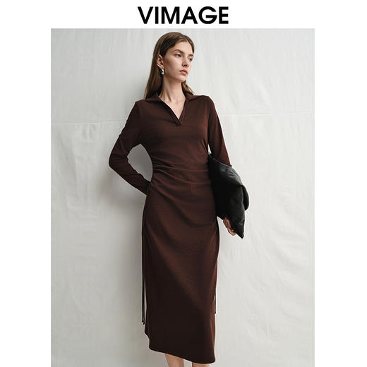 VIMAGE纬漫纪气质女神垂坠修身高腰显瘦深卡其连衣裙2025春季新款V2307920 商品图1