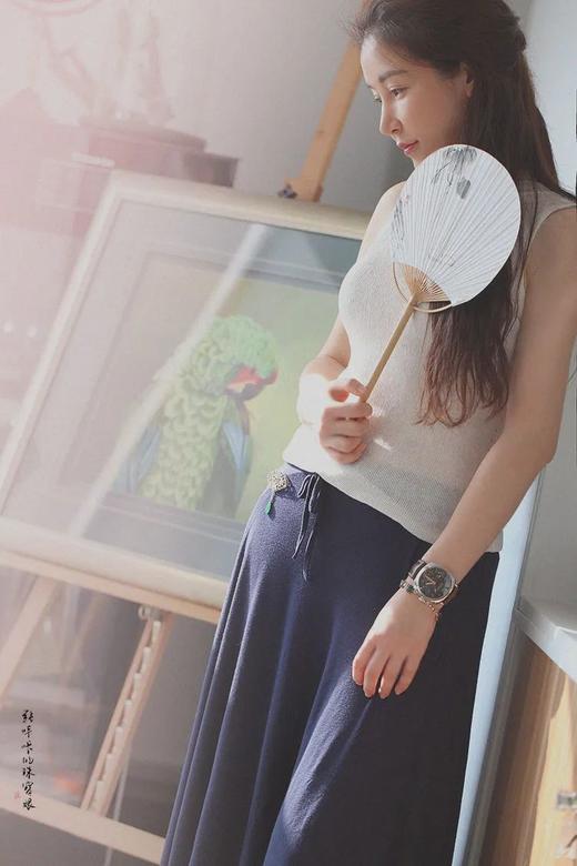 四君子之仕女折扇 商品图1