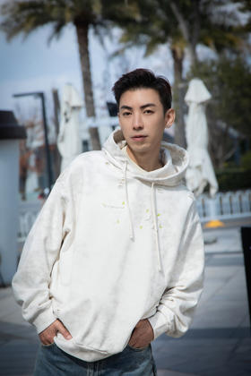 S510165116做旧扎染联名卫衣