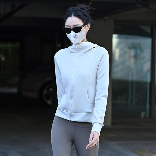Beemen瑜伽服上衣女外穿秋冬季立领连帽运动长袖外套 商品图0