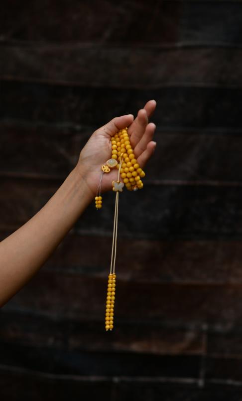 蜜蜡银鎏金白玉蝴蝶项链 商品图3