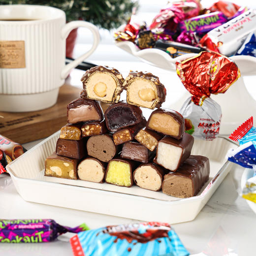 【俄罗斯糖果礼盒】精选几十种俄罗斯进口糖果  口味丰富让人爱不释口 精美礼盒装 商品图2