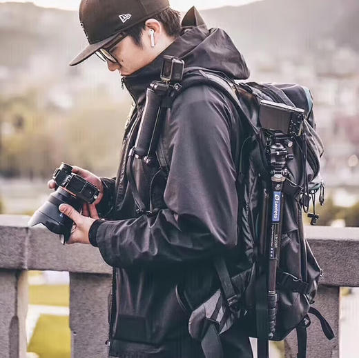 徕图（Leofoto）氢气ZERO系列 LY-224C微单小镜头相机摄影碳纤维三脚架带中轴紧凑便携支架 【氢气ZERO】-原碳灰 商品图2