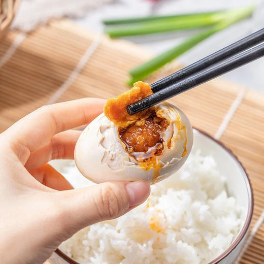 三客游 烤海鸭蛋 流油 开袋即食 70g/枚 商品图9