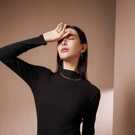 I'd爱帝【桑蚕丝】莱赛尔纯色小高领长袖女秋冬百搭打底衫 商品图5