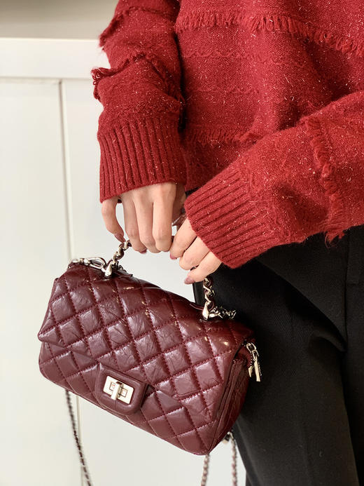 【百图lulu定制】【璀璨羽毛毛衣】懒风高级感 半高领   新年红 毛衣 商品图7