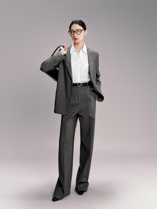 【商场同款】伊芙丽灰色通勤正肩领西装1F9110971G 商品图4