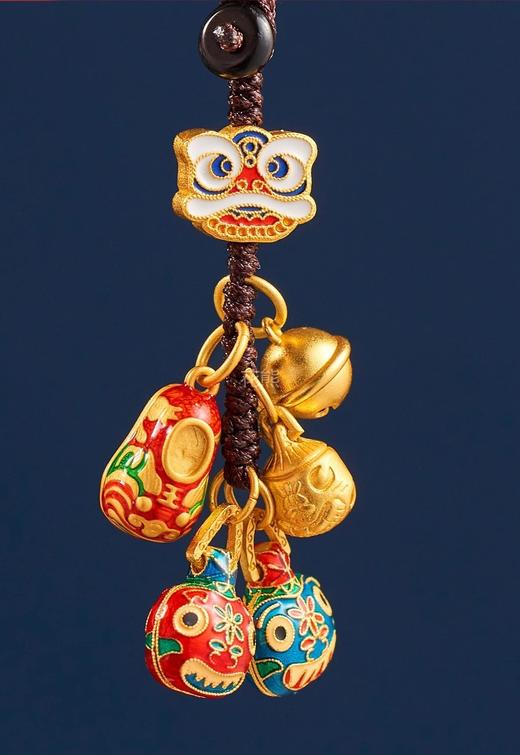 【财神爷吞金兽招财纳福钥匙扣】吉祥纳福、万事如意、招财平安，新的一年赶紧入!做生意的更要入! 造型可爱灵动，新年赠礼寓意好 款式百搭，是钥匙扣也是挂饰 新年送人自留小礼物 商品图6