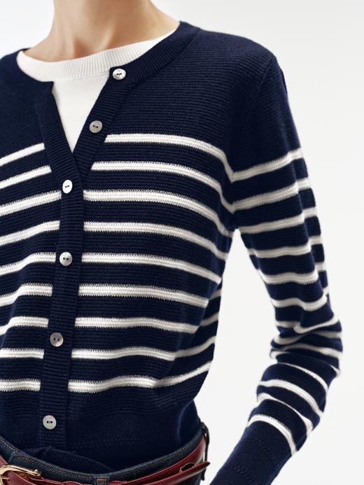 【商场同款】伊芙丽春秋套头毛衫1F9132211 商品图2