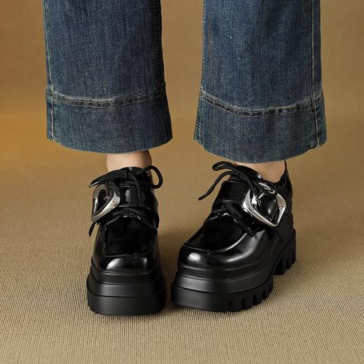 【预售5天】真皮厚底增高小皮鞋女新款爆款复古乐福鞋英伦风系带皮带扣女单鞋MQE&G144-1 商品图4
