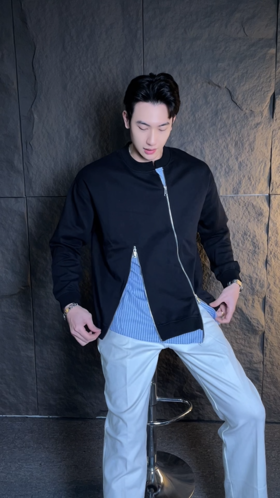 WY259秋冬季新款简约百搭拼接圆领卫衣拉链设计时尚潮流宽松长袖