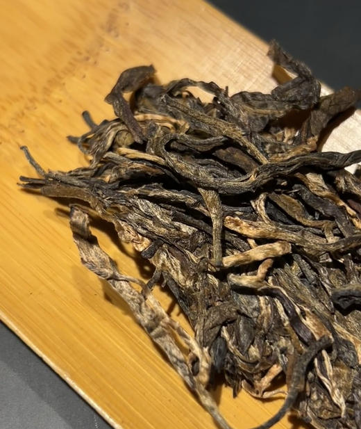  十年陈普洱生茶 礼盒装特价 商品图1