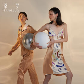 桑罗糖霜印花吊带裙深V露背睡裙女