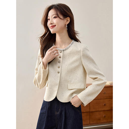 【年货节】熙世界重工珠片圆领小香风外套高级感气质短款上衣2025春秋新款 商品图3