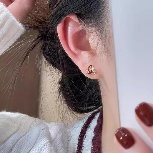 雀说银针红色三角环绕耳钉女小众设计感闪钻耳环时尚气质耳饰高级小巧AL1116 商品图3