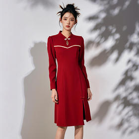 奢姿2025年春季新款大码女装气质镂空领复古连衣裙胖妹妹裙子9931852614