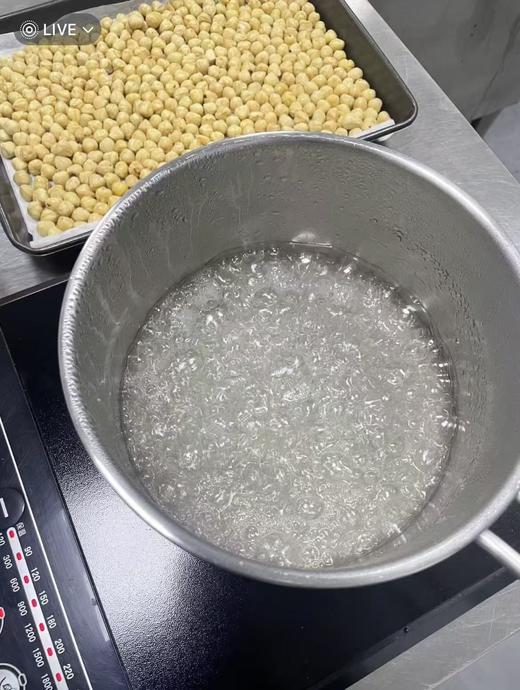 【活动：买3送1+减20元】海盐榛子颗颗手选圆润饱满的土耳其榛子，加上DJ的总统黄油用小锅手工慢炒，每一颗都酥脆香，吃了就停不下来啊~ 商品图5