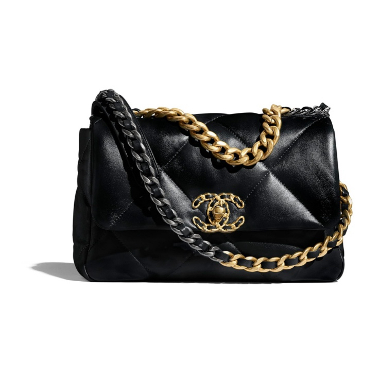 顶级免税版 VIP专柜体验 收到即官网同样  香奈儿CHANEL 19Bag  羊皮的质感真的巨棒软软糯糯 颜值超高真的没人能拒绝好吗！ 秋冬搭配大衣简直不要太绝～