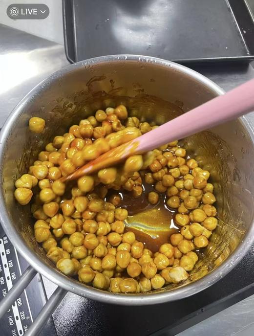 【活动：买3送1+减20元】海盐榛子颗颗手选圆润饱满的土耳其榛子，加上DJ的总统黄油用小锅手工慢炒，每一颗都酥脆香，吃了就停不下来啊~ 商品图4