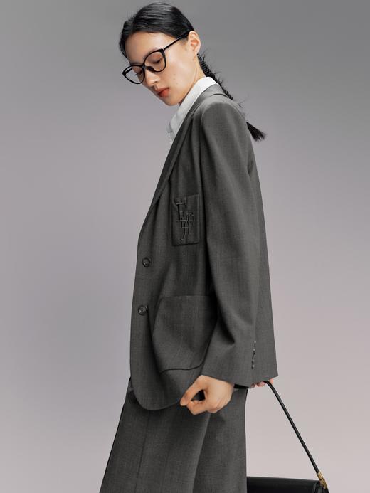 【商场同款】伊芙丽灰色通勤正肩领西装1F9110971G 商品图3