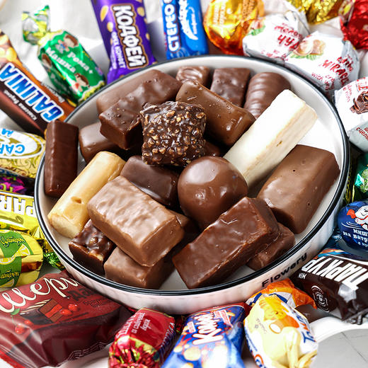 【俄罗斯糖果礼盒】精选几十种俄罗斯进口糖果  口味丰富让人爱不释口 精美礼盒装 商品图5