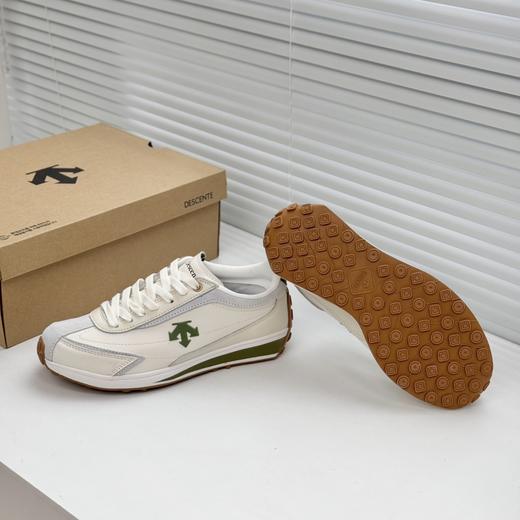 点此购买 迪桑特高尔夫系列CHRON RACER男女款头层皮面运动休闲鞋 98 308022 商品图8