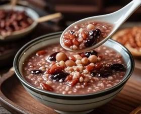 腊八：糖友喝粥注意4点，血糖平稳，健康过节！