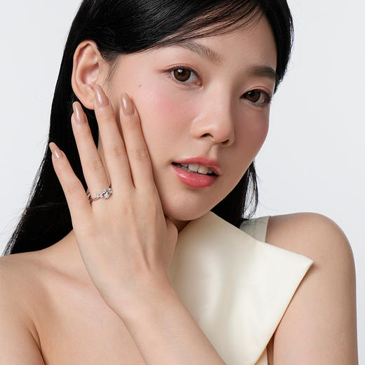 卡蒂罗/KADER 璀璨繁花情侣对戒 为爱加冕开口戒可调节素圈一对 满镶锆石森系花朵经典款表白必备 925银 商品图3