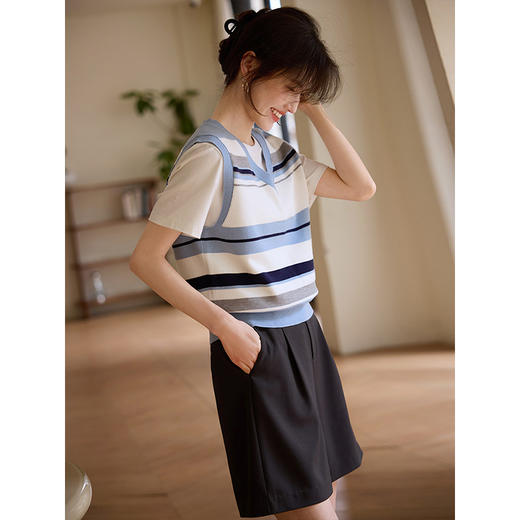 【年货节】熙世界熙世界多巴胺彩色条纹针织衫马甲2025春秋新款叠穿无袖背心上衣 商品图3