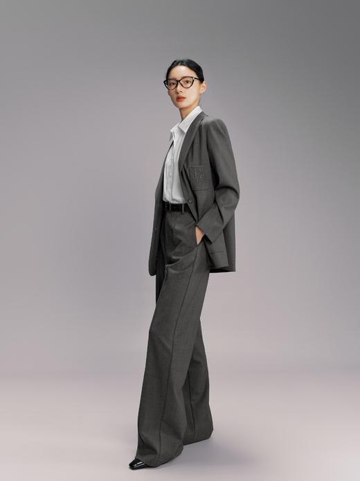 【商场同款】伊芙丽灰色通勤正肩领西装1F9110971G 商品图1