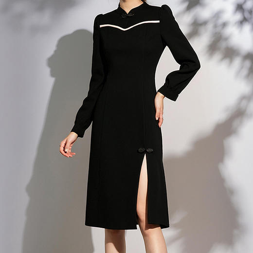 奢姿2025年春季新款大码女装气质镂空领复古连衣裙胖妹妹裙子9931852614 商品图1