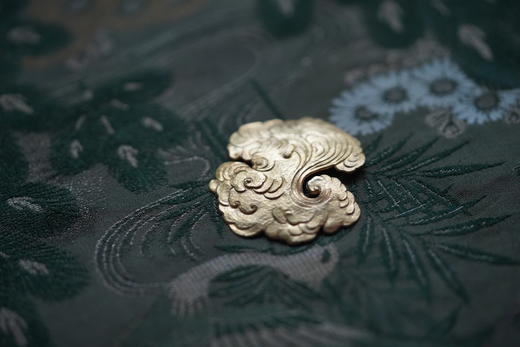 银色祥云胸针项链两带 商品图1