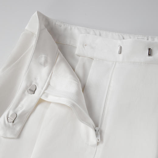 ROMI STUDIO“内外兼备"醋酸丝麻垂感宽松直筒奶白色直筒西裤K3371 商品图3