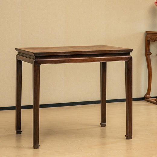 清 红木束腰马蹄腿独板半桌 商品图0