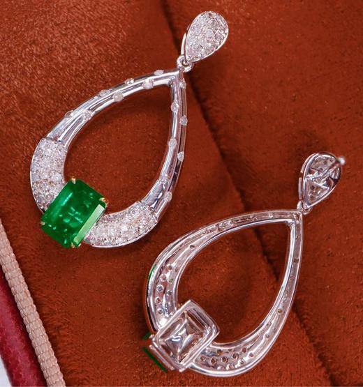 1.59ct刻面祖母绿耳环 商品图0