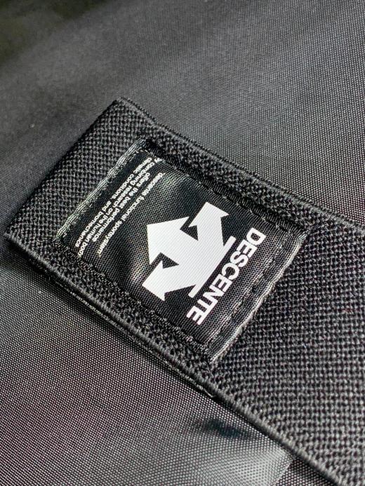 点此购买 迪桑特男女款双肩大背包 qk 308070 商品图6