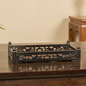 清 紫檀透雕螭龙纹呈盘