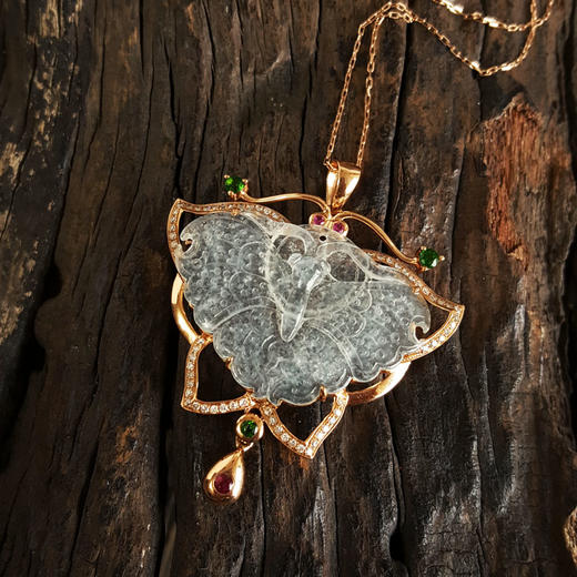 【天然正品】AU750精品玫瑰金镶钻镶天然冰种蝴蝶（福气满满）翡翠吊坠项链43.7*38.2*6.8mm（皆取最大值）女士现售价：6880！080125AH19 商品图3