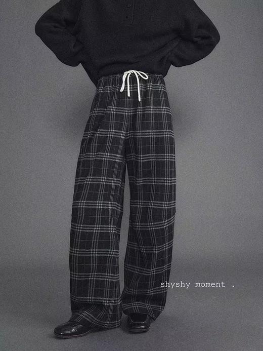 shyshystill/shy202411033/香蕉裤廓形保暖冬日两色格纹阔腿裤长裤 商品图1